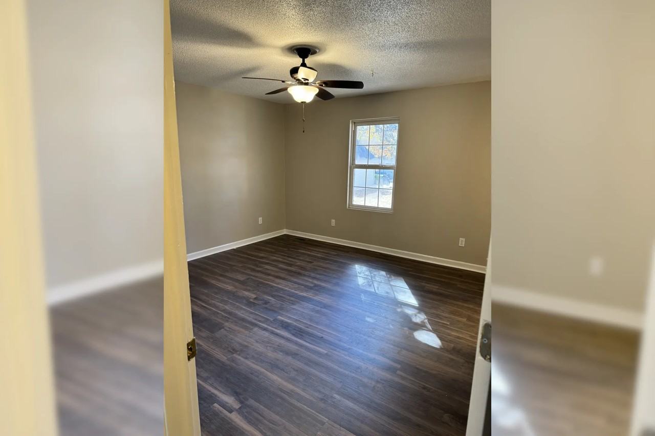 108 Jennings Cir - Photo 2 of 15