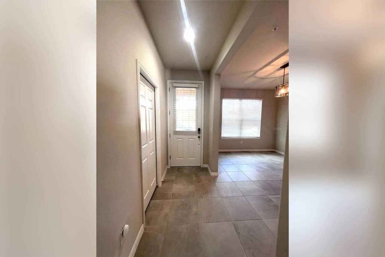 7917 Gamemaster Ave - Photo 2 of 35