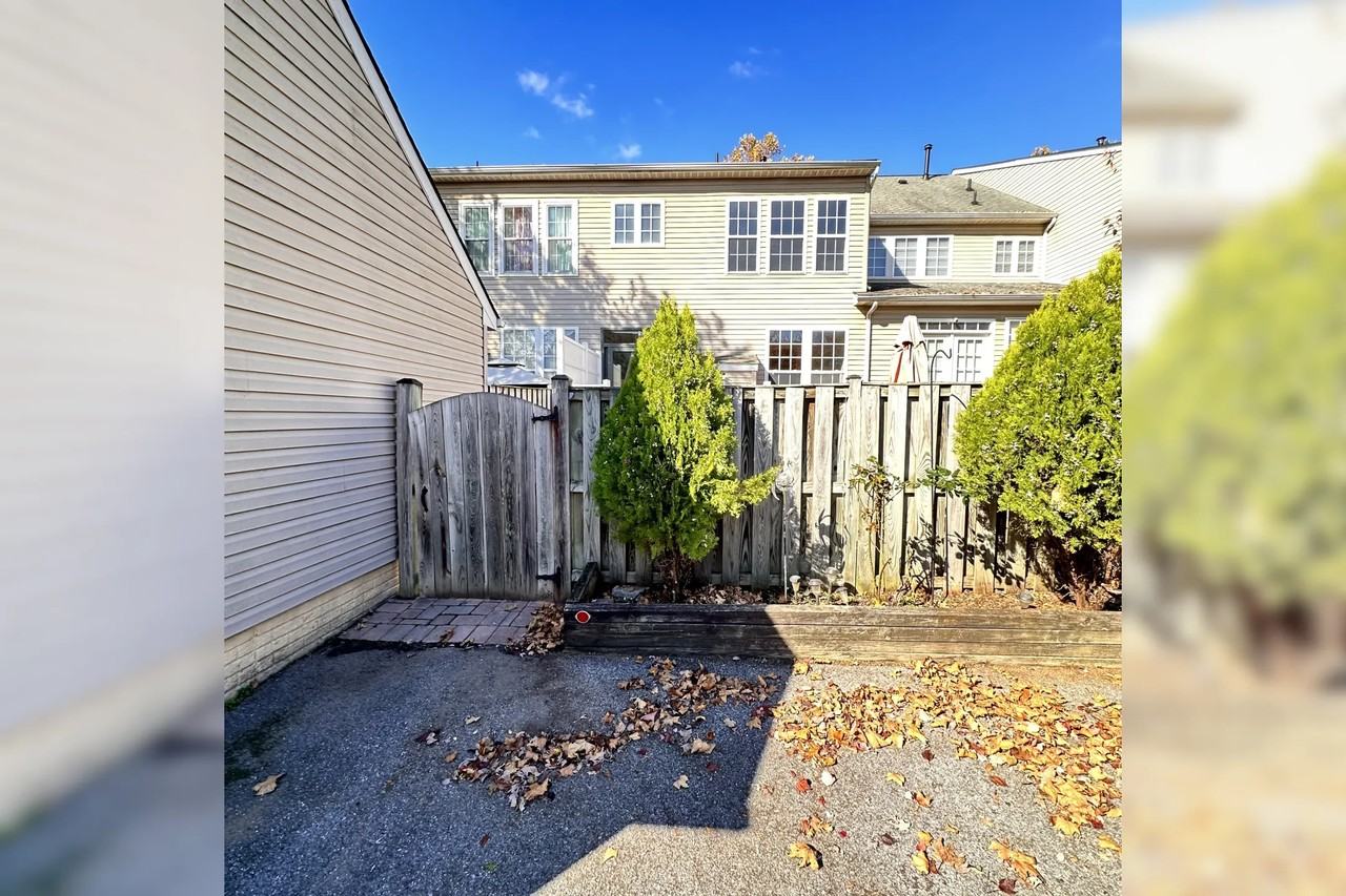 1572 Wheyfield Dr - Photo 3 of 35