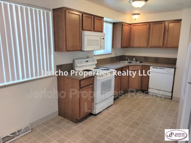 12907 W 26th Ave - Photo 3 of 11