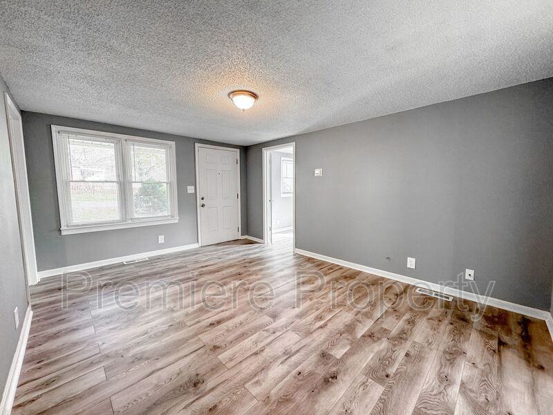 1830 S Ralston Ave - Photo 2 of 13