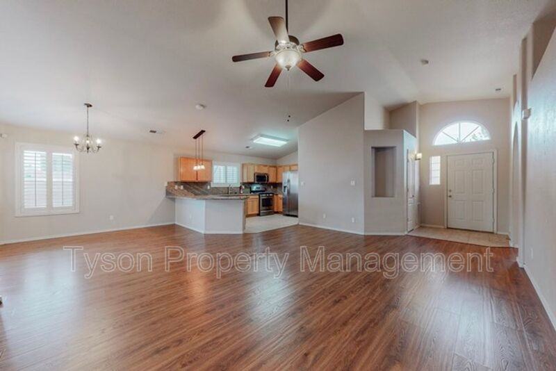 10420 Calle Hermosa Ct Nw - Photo 5 of 22