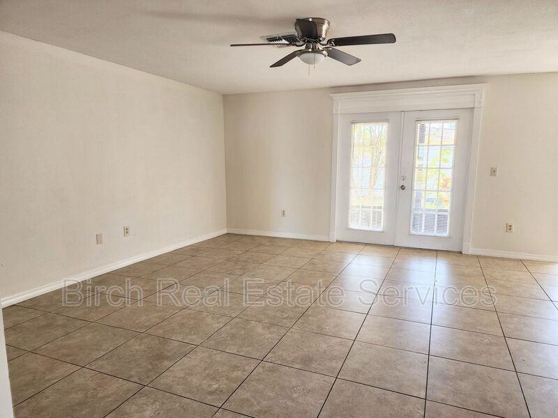 2419 Mondale Ct - Photo 3 of 27