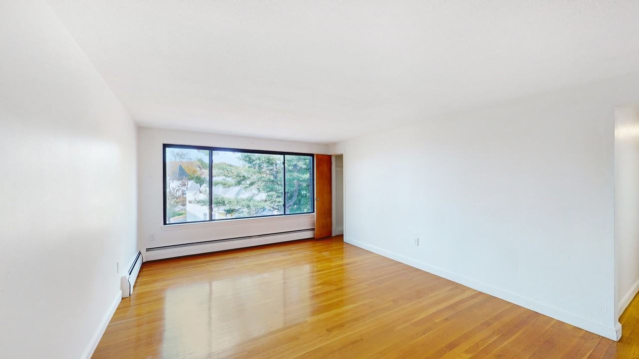 189 W Wyoming Ave #31