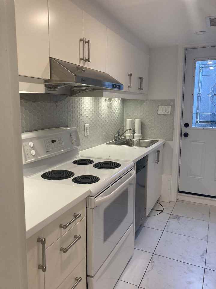 2031 Westree Drive - Photo 2 of 5