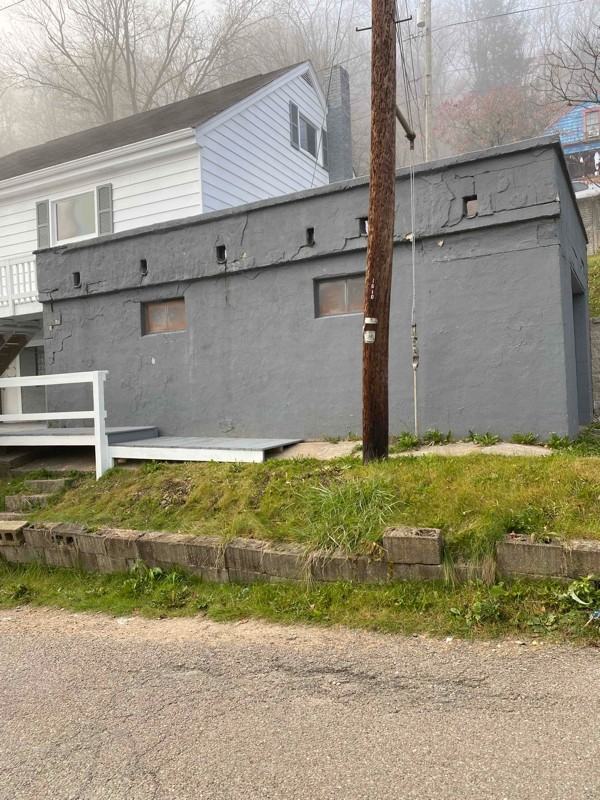 23205 W 23rd St - Photo 2 of 15