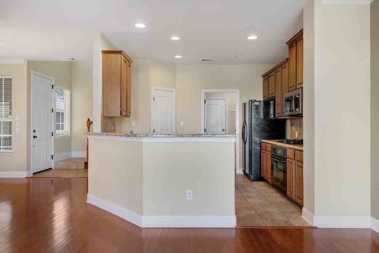 103 Aria Rdg #902 - Photo 3 of 19