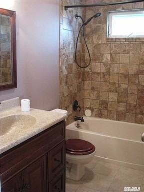 20 Clover St - Photo 2 of 6