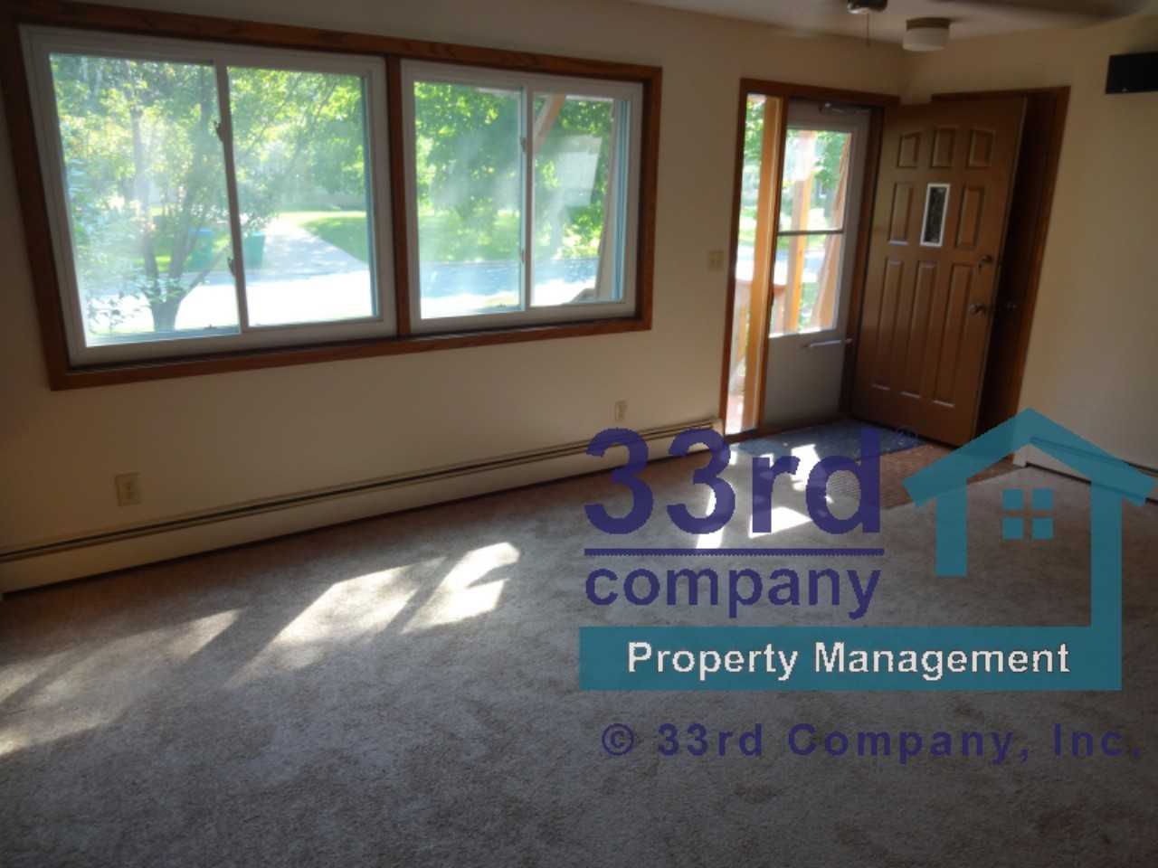 2028 Kentucky Ave S - Photo 3 of 11