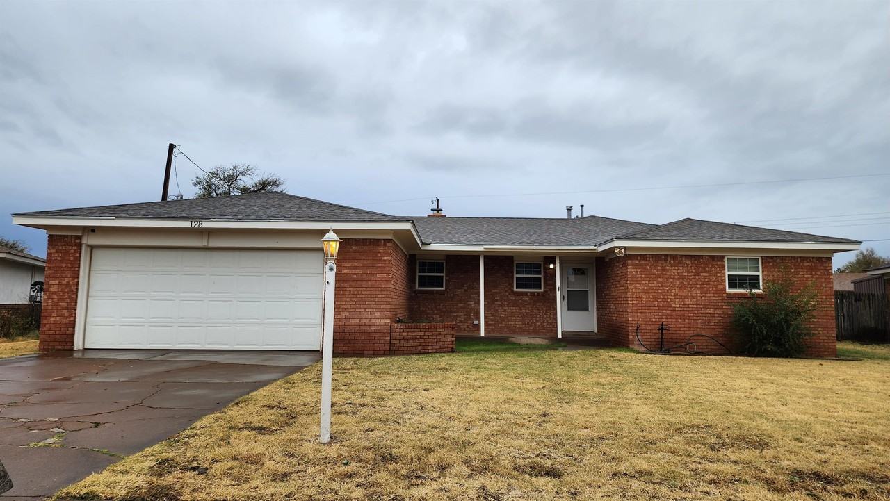 128 Cooper Ct #1