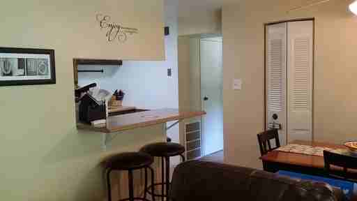 2461 Brookledge Rd - Photo 2 of 9