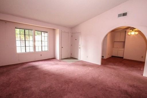 184 Las Lomas Rd - Photo 3 of 9
