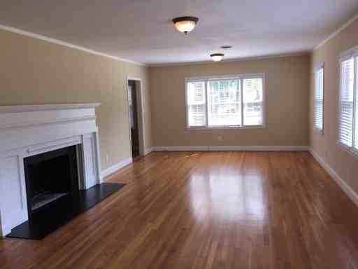 1800 Rolling Rd - Photo 2 of 15