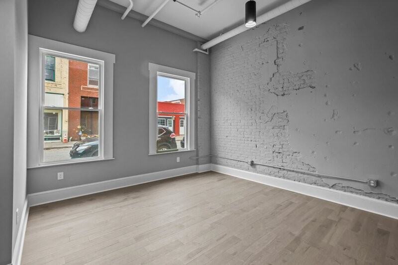 157 Howard Street - Photo 3 of 16