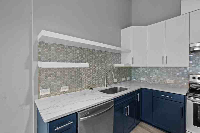 157 Howard Street - Photo 7 of 16