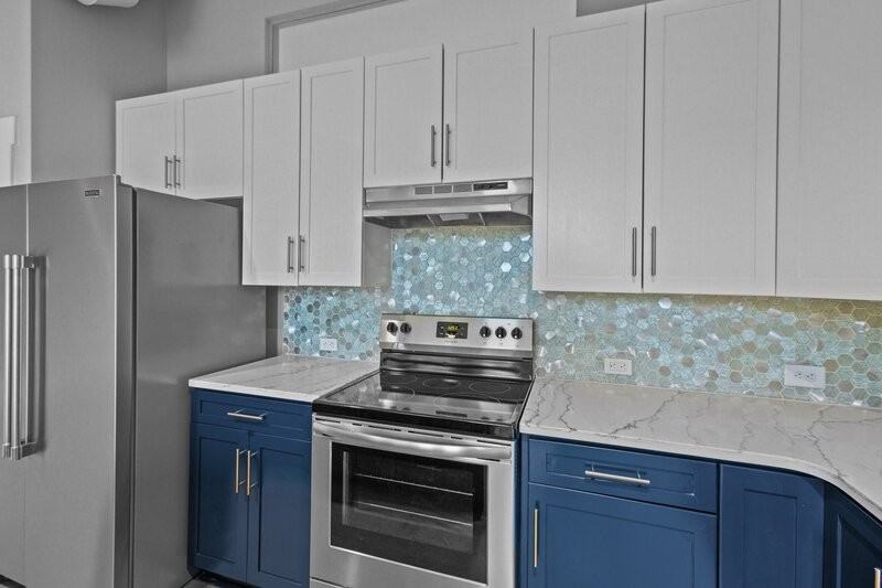 157 Howard St - Photo 5 of 14
