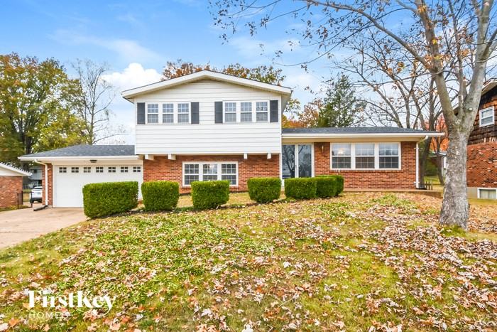 4235 Sunnyview Dr - Photo 2 of 16