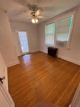 3954 Dover Pl #1E - Photo 6 of 7