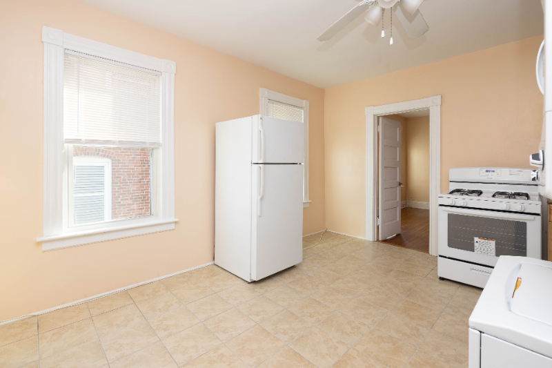 91 Booth St #3S - Photo 3 of 9