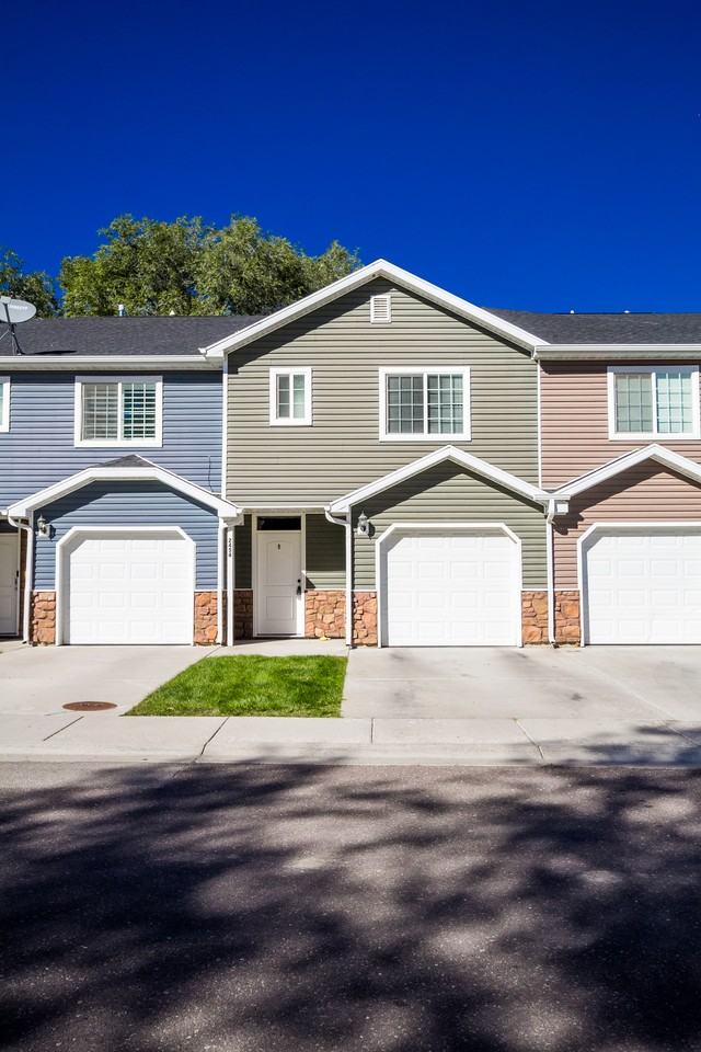 2454 W 630 N #1 - Photo 2 of 34