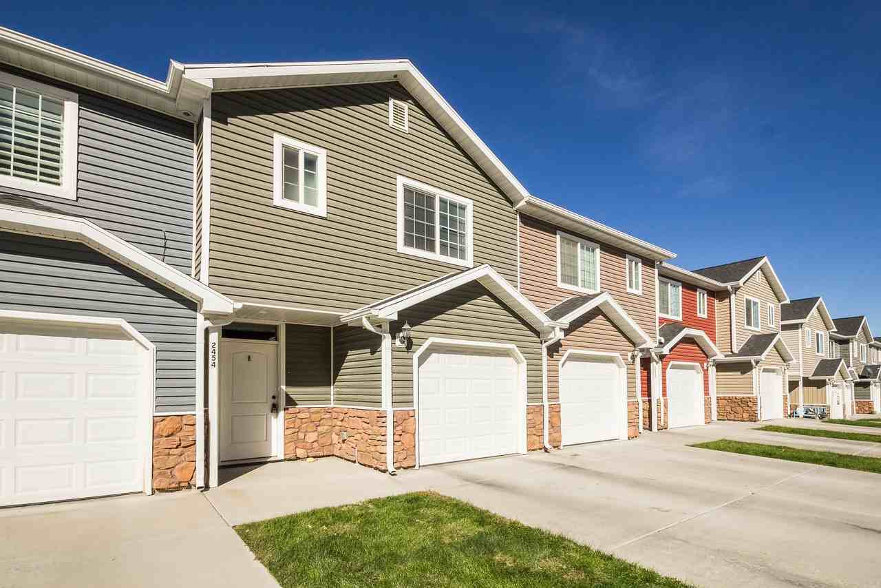 2454 W 630 N #1 - Photo 3 of 34