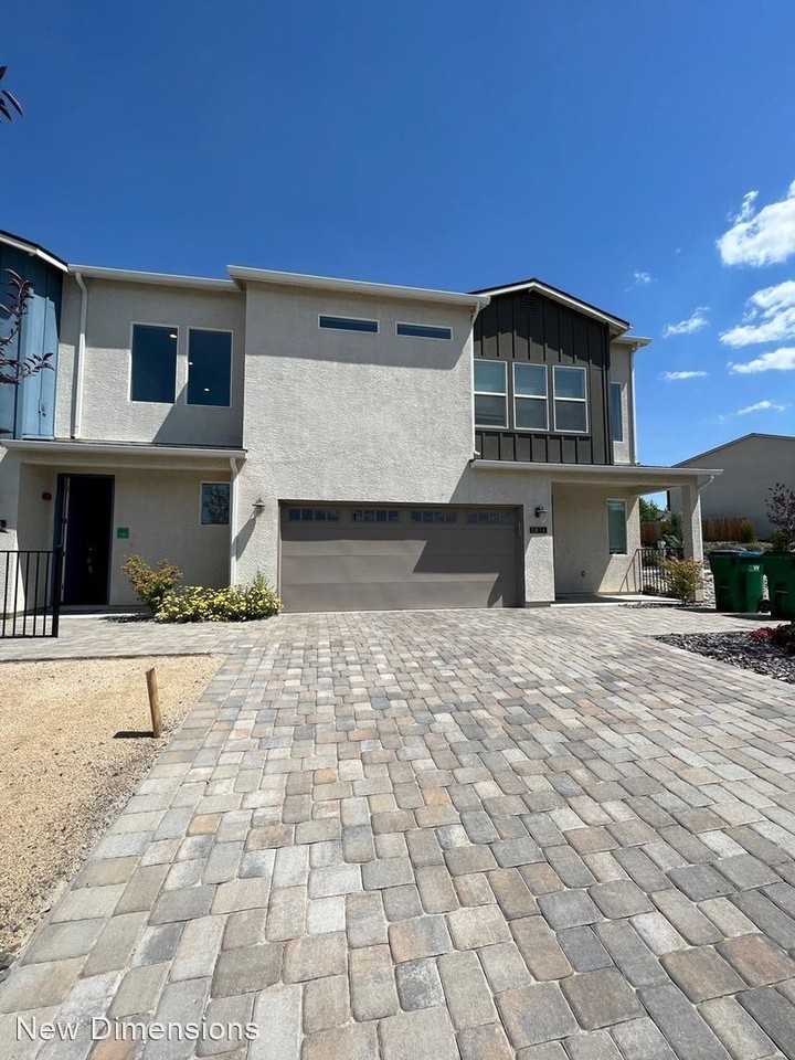 4789 Black Falcon Way, Sun Valley, NV 89433 3 Bedroom Apartment for