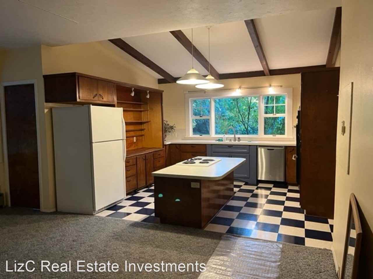 25261 S Highway 170 - Photo 3 of 18