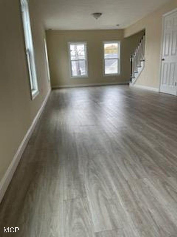 63-69 North St. - Photo 2 of 9