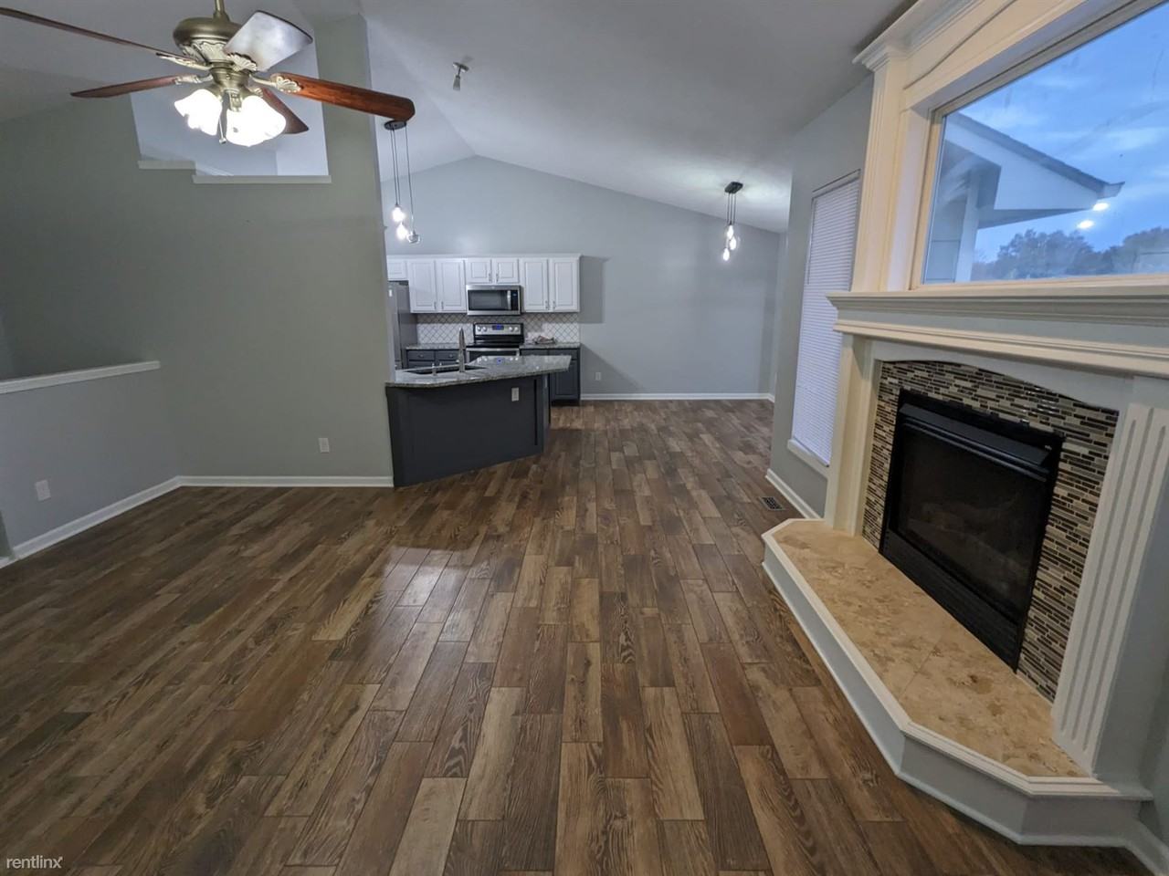 1119 E Rushwood Dr - Photo 3 of 20