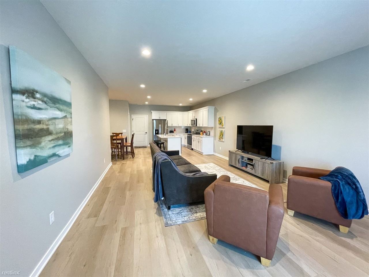 1534 N 14th St - Photo 3 of 49