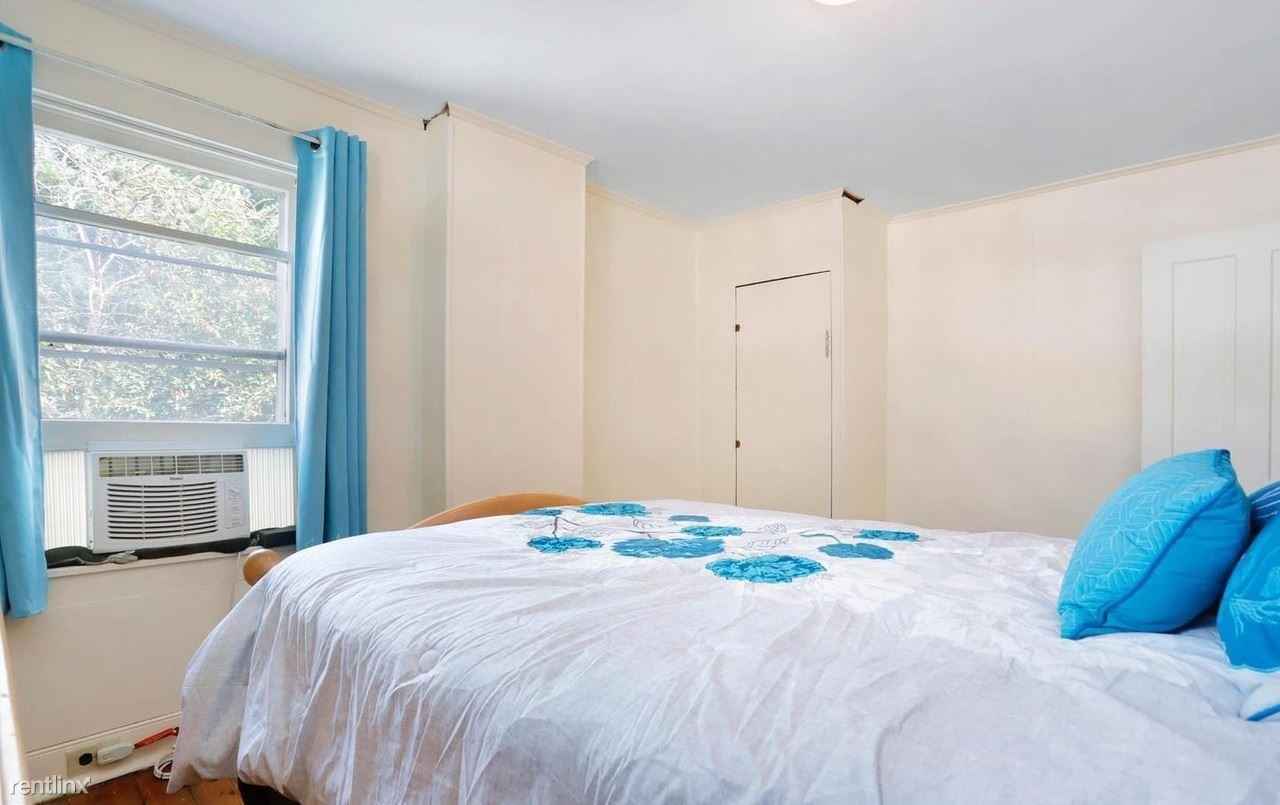 20 W Salisbury St - Photo 2 of 13