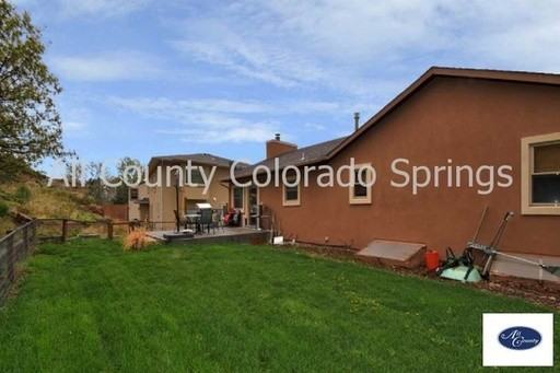 2635 Stoneridge Dr - Photo 2 of 9