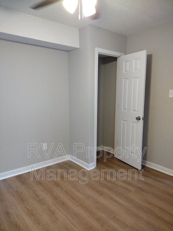 3902 Birdbrook Dr - Photo 2 of 15