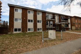 10001 123 St Nw - Photo 1 of 1