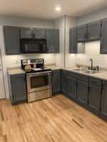 featured image of 68 College St #70