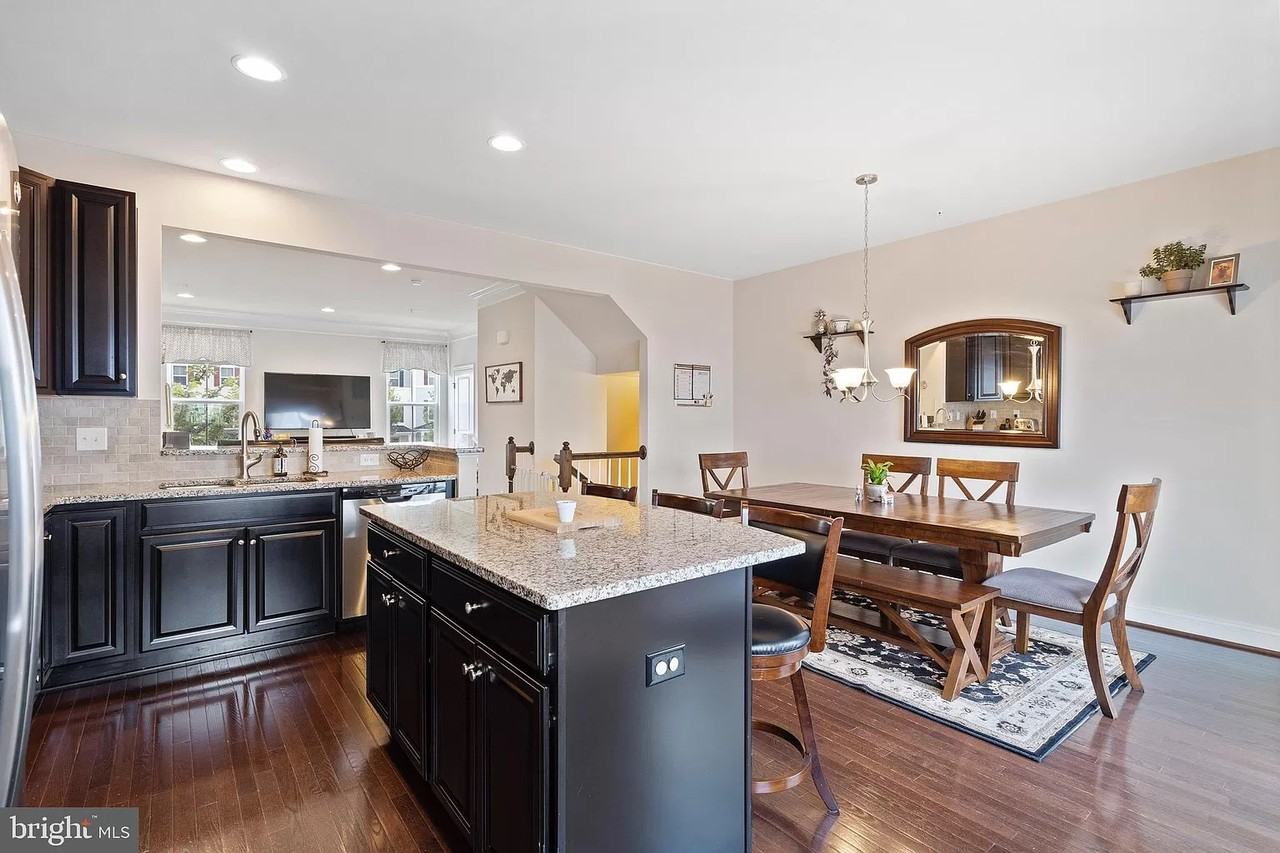 102 Patriots Path #102 - Photo 2 of 18