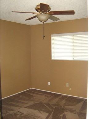 2751 Pepper St - Photo 3 of 5