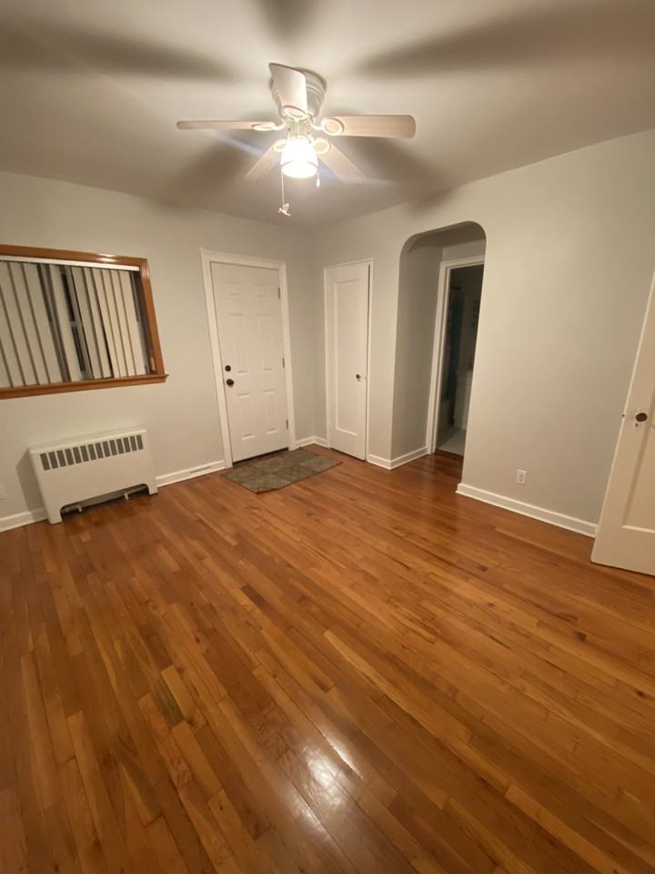 8907 18th Avenue 1f - Photo 2 of 9