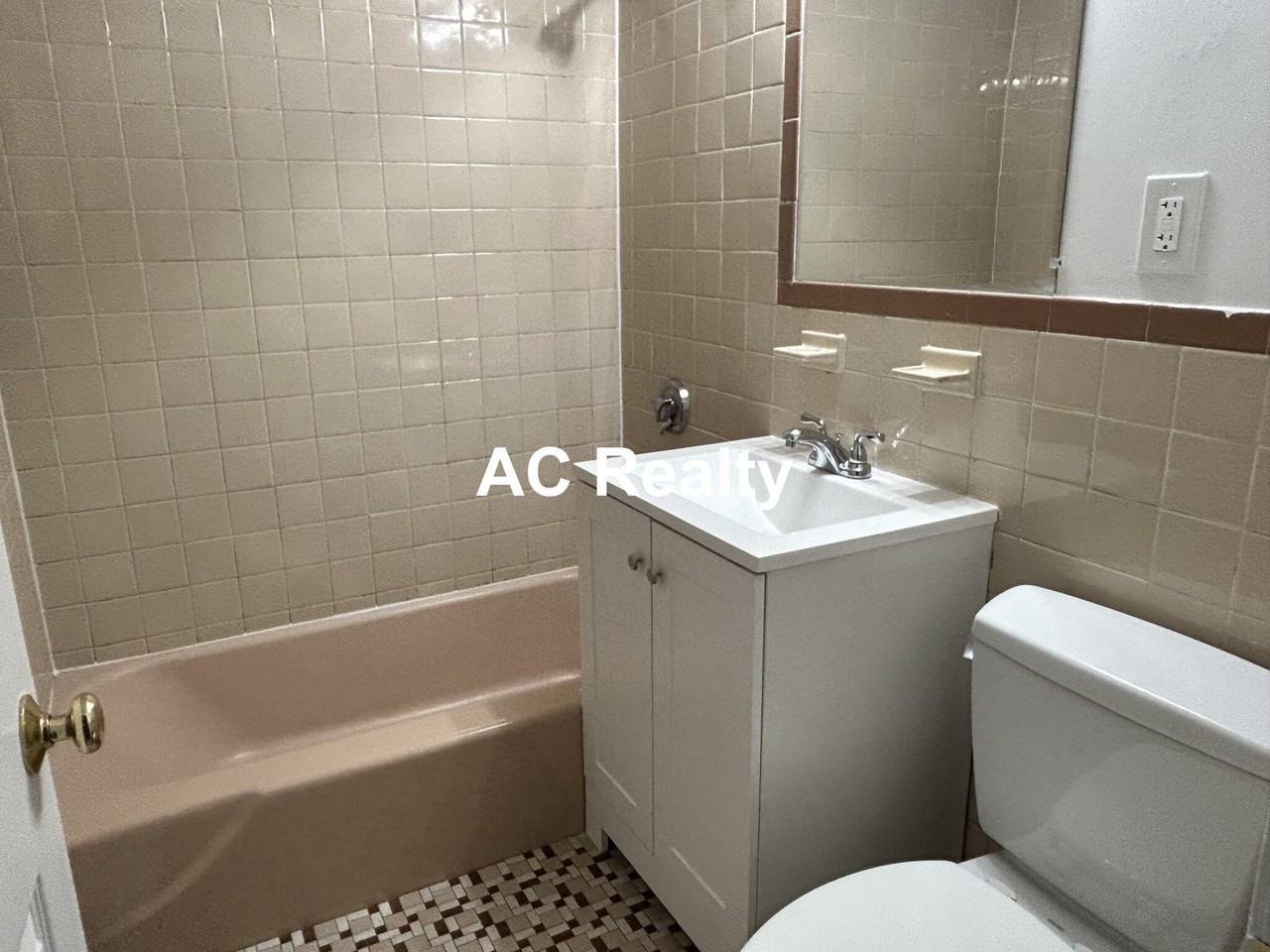 311 Washington Ave #31 - Photo 7 of 7