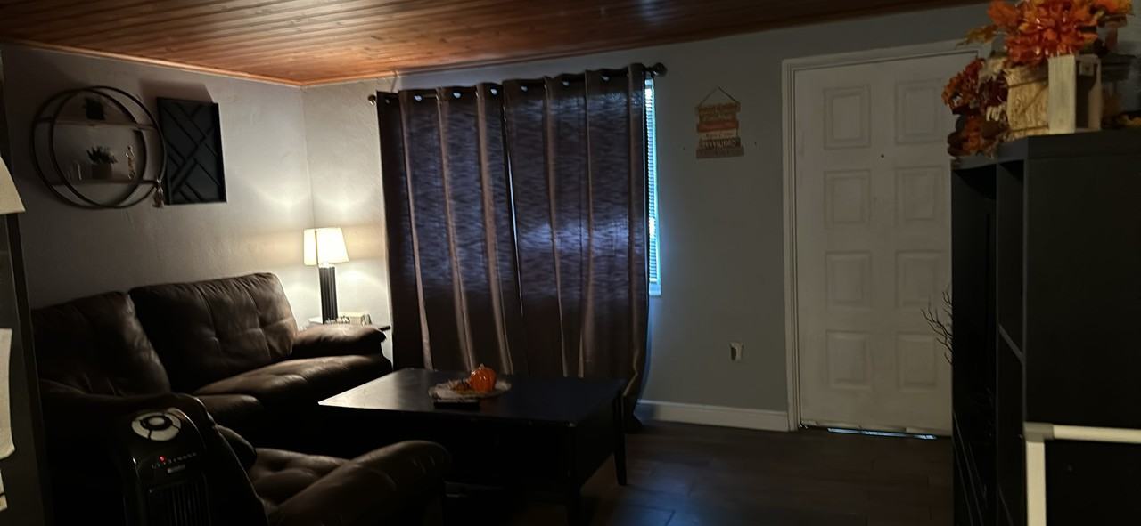 38029 7th Ave #NA - Photo 2 of 6