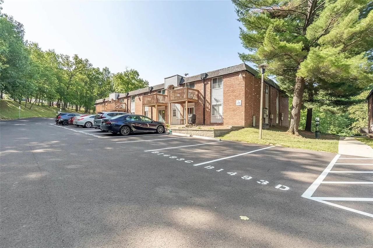 2793 Blackforest Dr #C - Photo 2 of 16