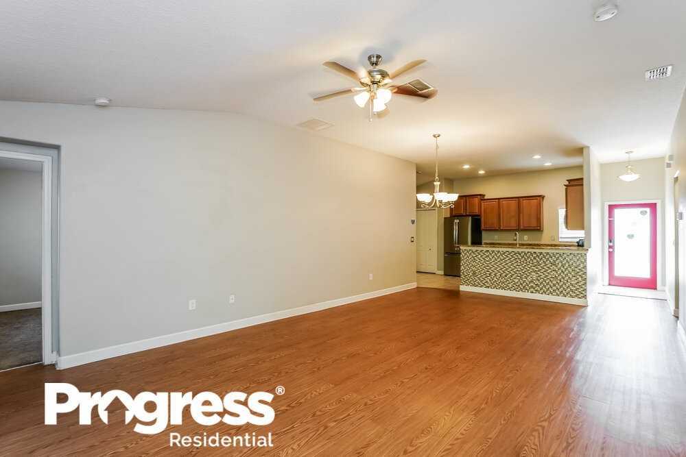 12546 Jillian Cir - Photo 3 of 16