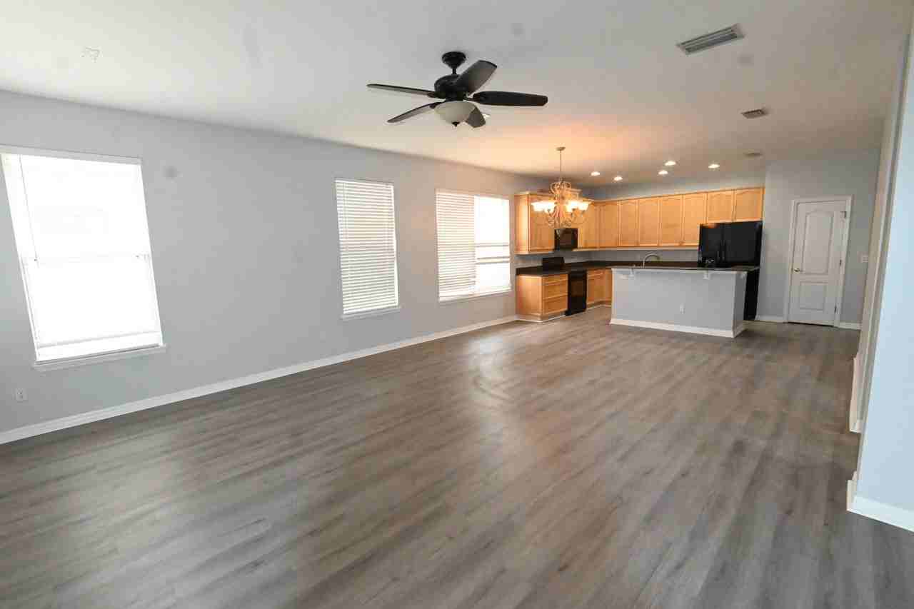 12921 Cragside Ln #1 - Photo 5 of 17