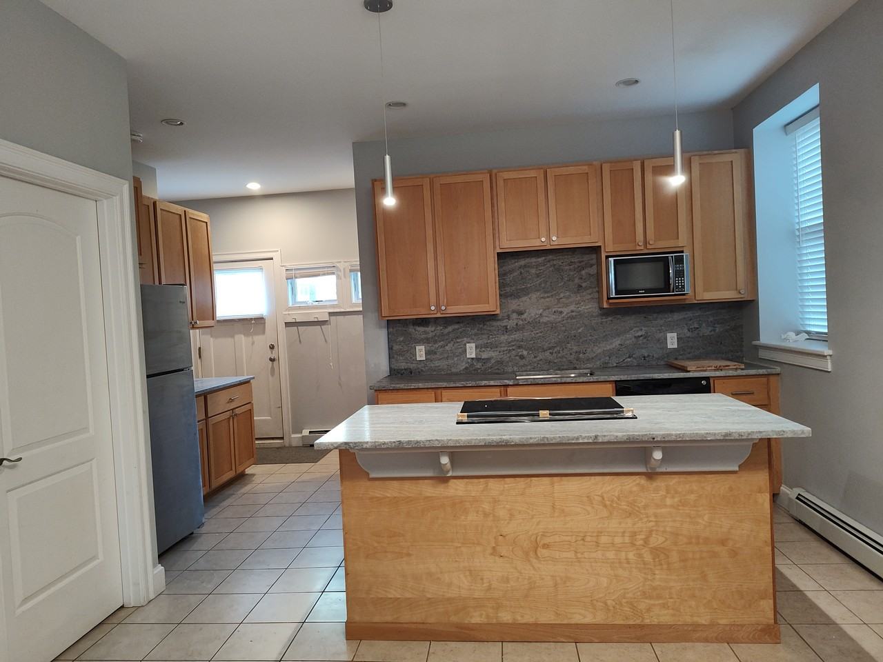 751 Congress Street - Photo 6 of 17