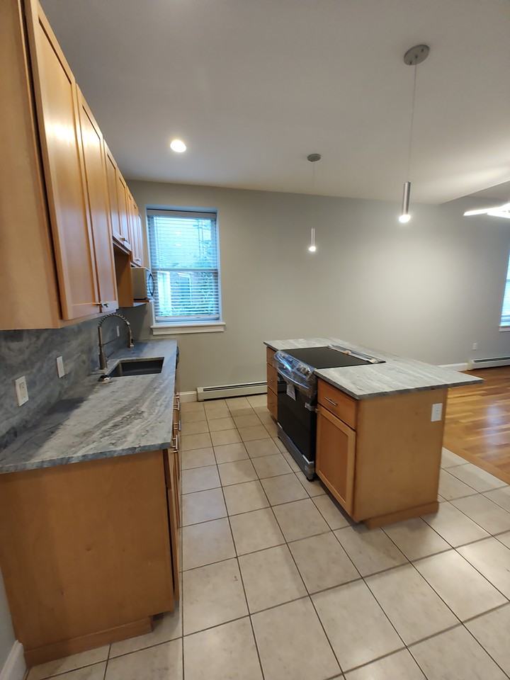 751 Congress Street - Photo 7 of 17