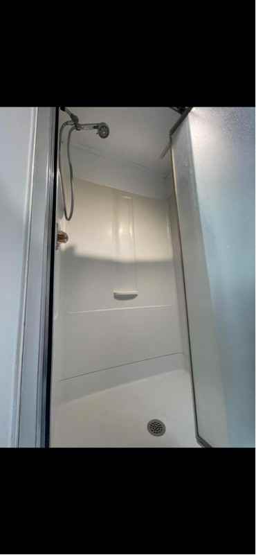 1624 Bryant Ave - Photo 3 of 9