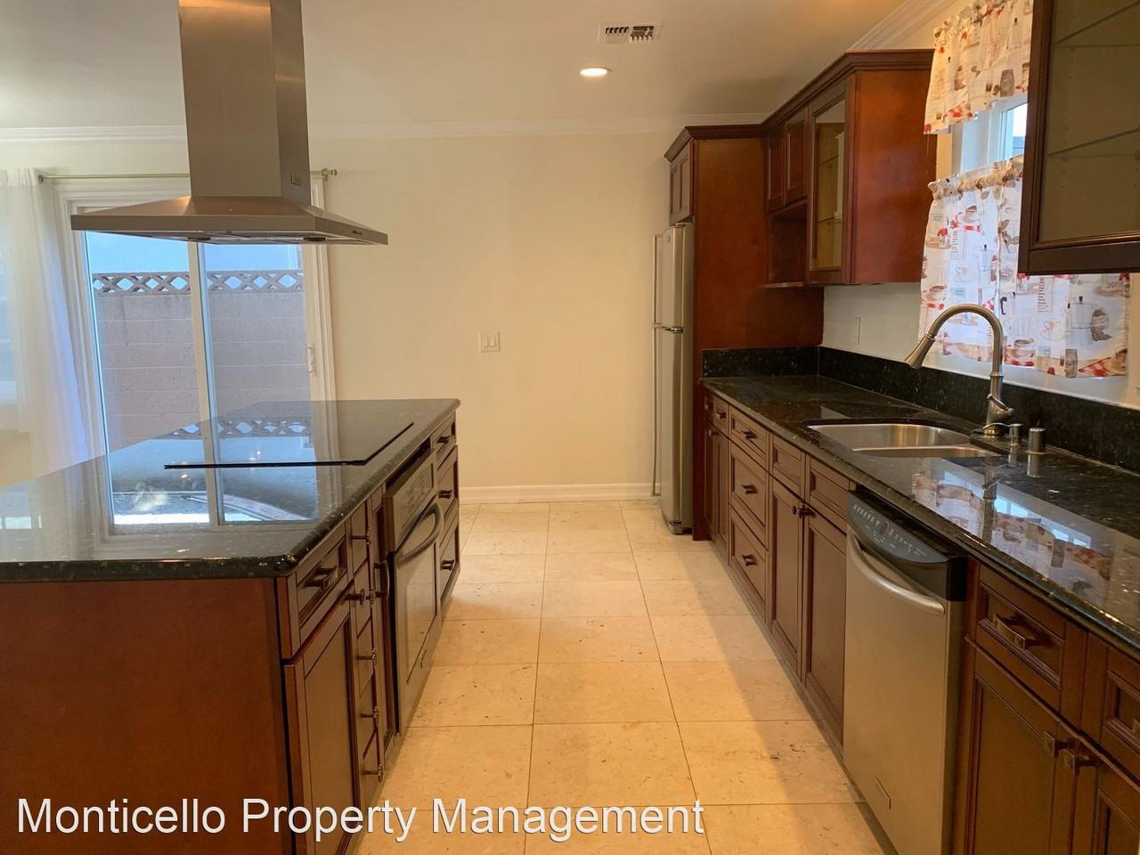 16091 Warren Ln - Photo 3 of 16