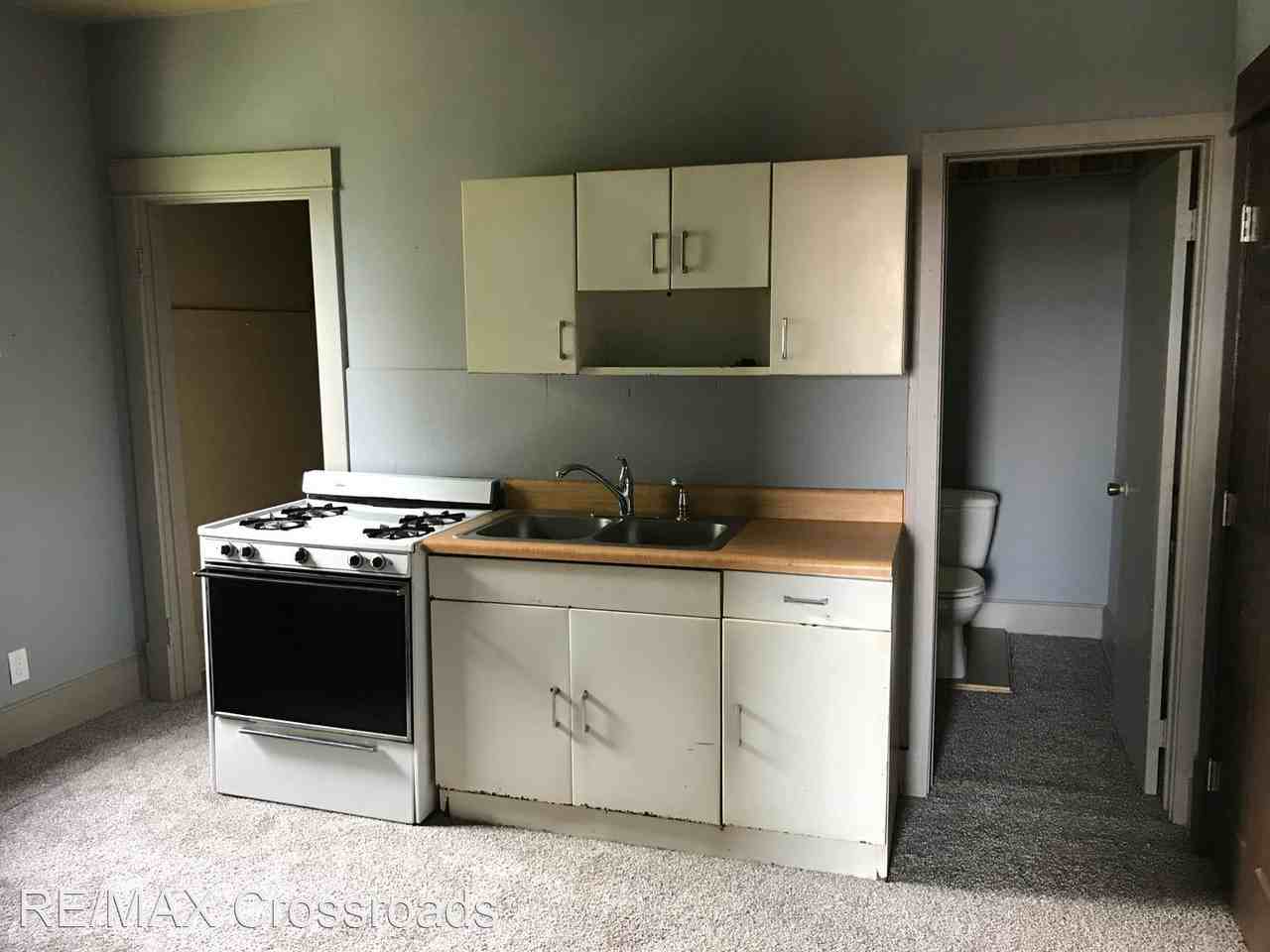 109-204 S. Main Street - Photo 2 of 8