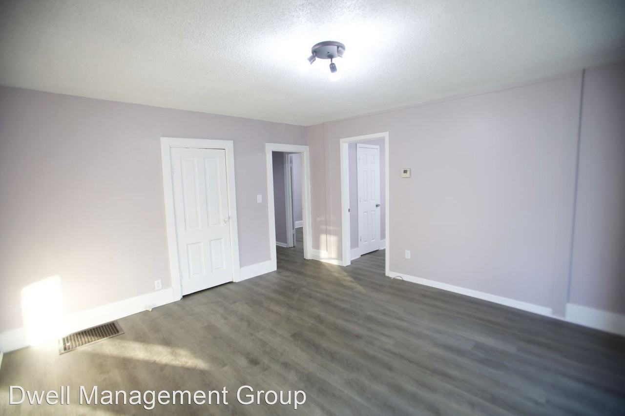 1513 Whitewater Avenue - Photo 3 of 11