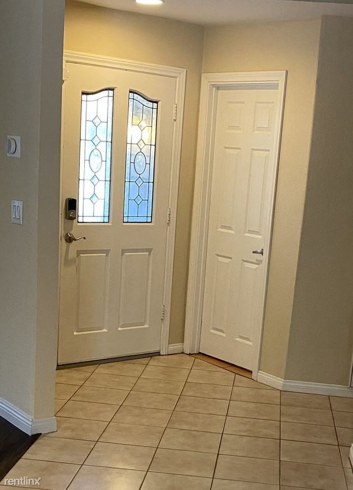 32976 Serena Way - Photo 2 of 16
